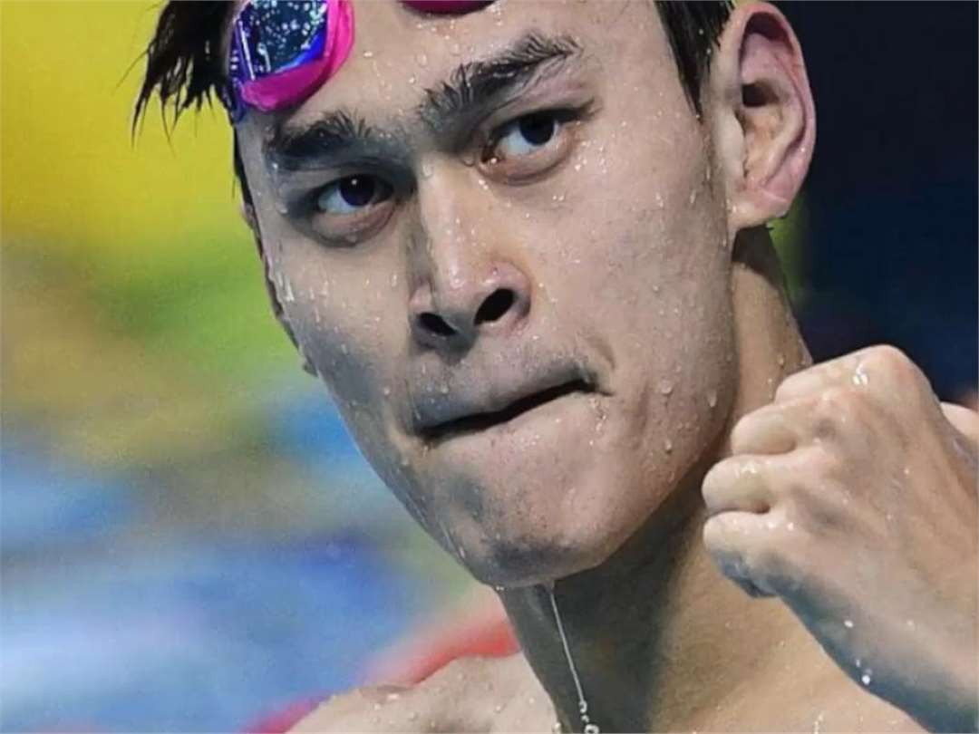 Sun Yang's mother (Sun Yang's mother is tall)